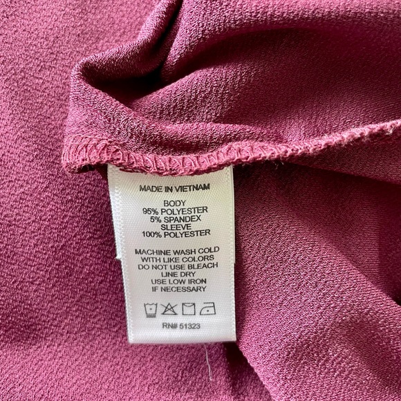 CeCe Plum Puff Sleeve Blouse Relaxed Fit - Picture 4 of 4